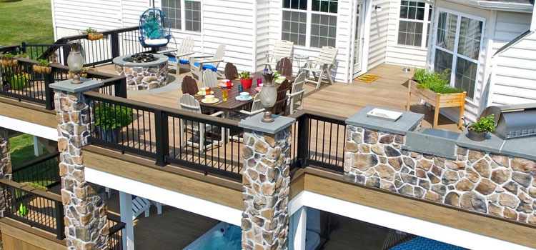 Custom Deck Design Contractors in Sun Valley, CA