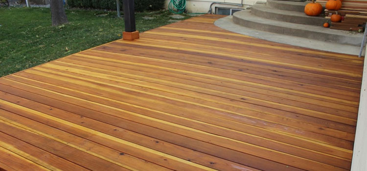 Smooth Redwood Decking in Sun Valley, CA