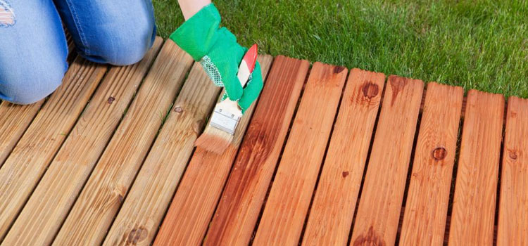 Wood Deck Maintenance in Sun Valley, CA